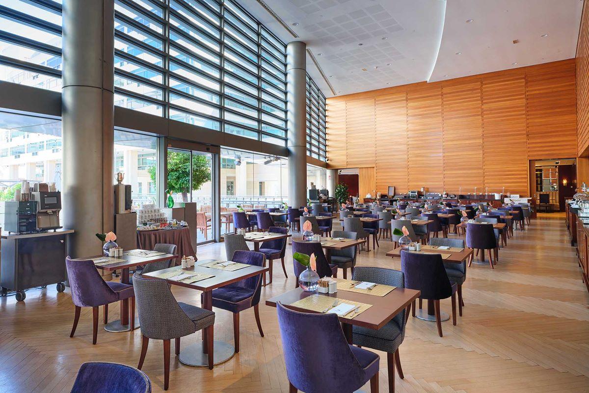Eurostars Grand Marina Hotel Gl Barcelona Bagian luar foto The restaurant