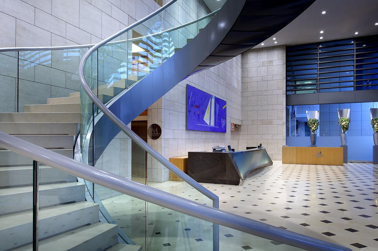 Eurostars Grand Marina Hotel Gl Barcelona Bagian luar foto The reception area